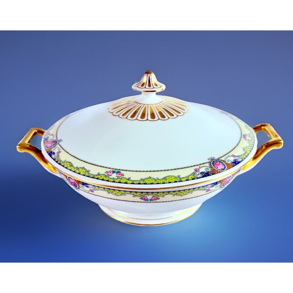 VTG Bavaria Thomas "The Admiral" Covered Dish 2pc Round Vegetable Soup Serving